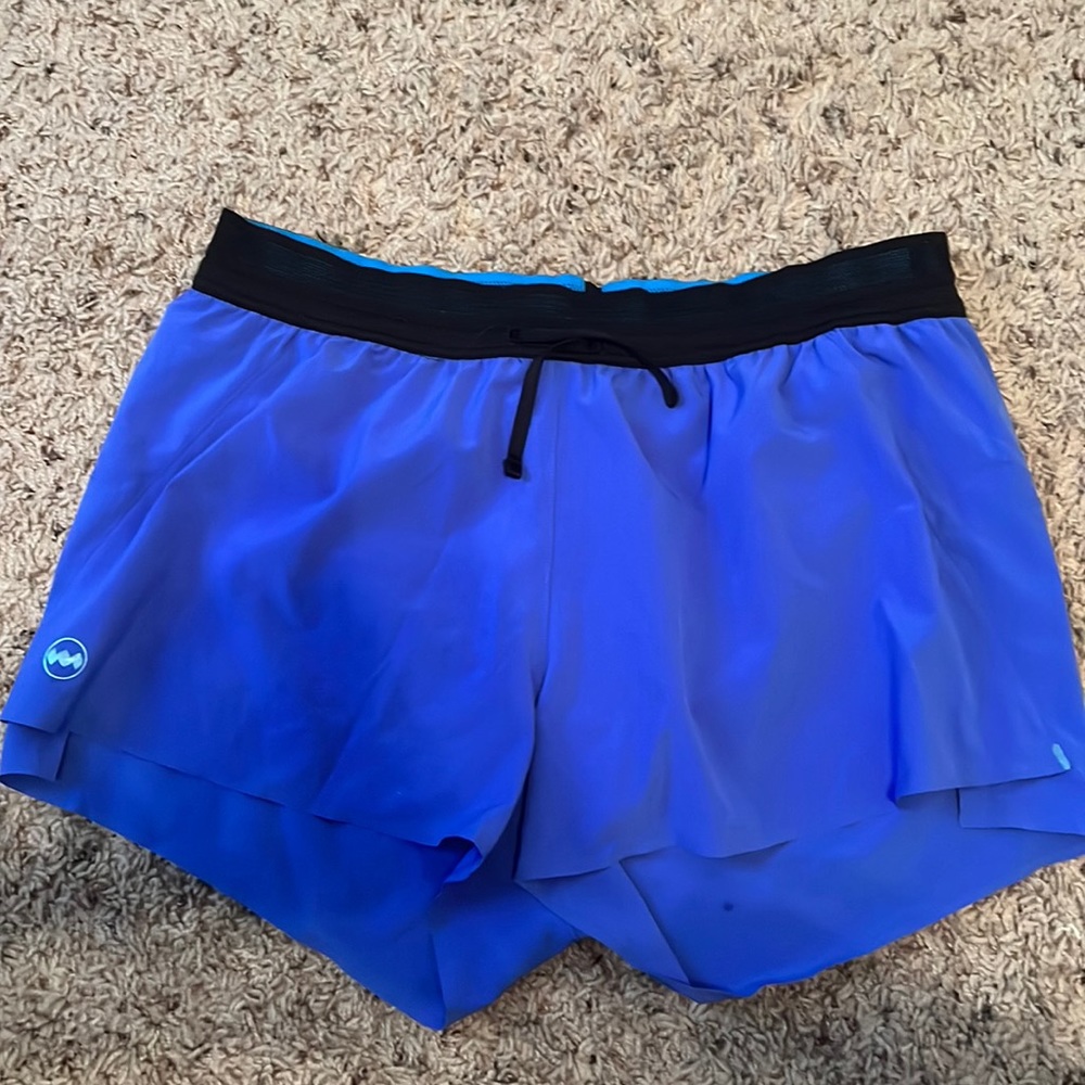 Janji 3” split shorts